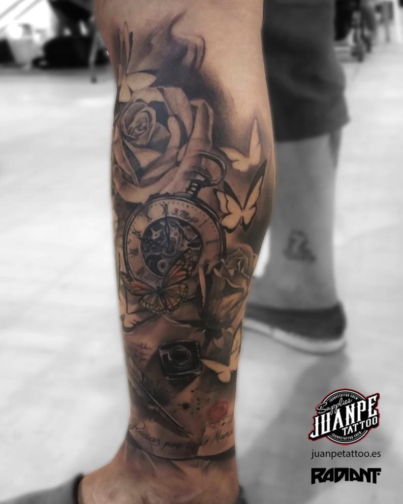 Composición de tatuaje realista por juanpetattoo