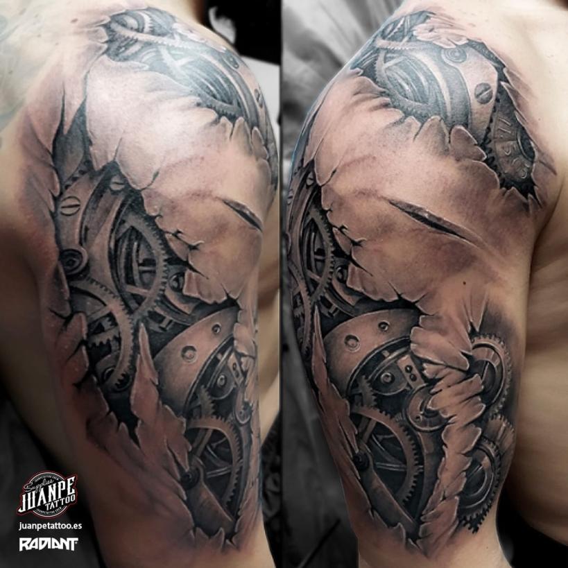 02-tatuaje-biomecanico-juanpetattoo