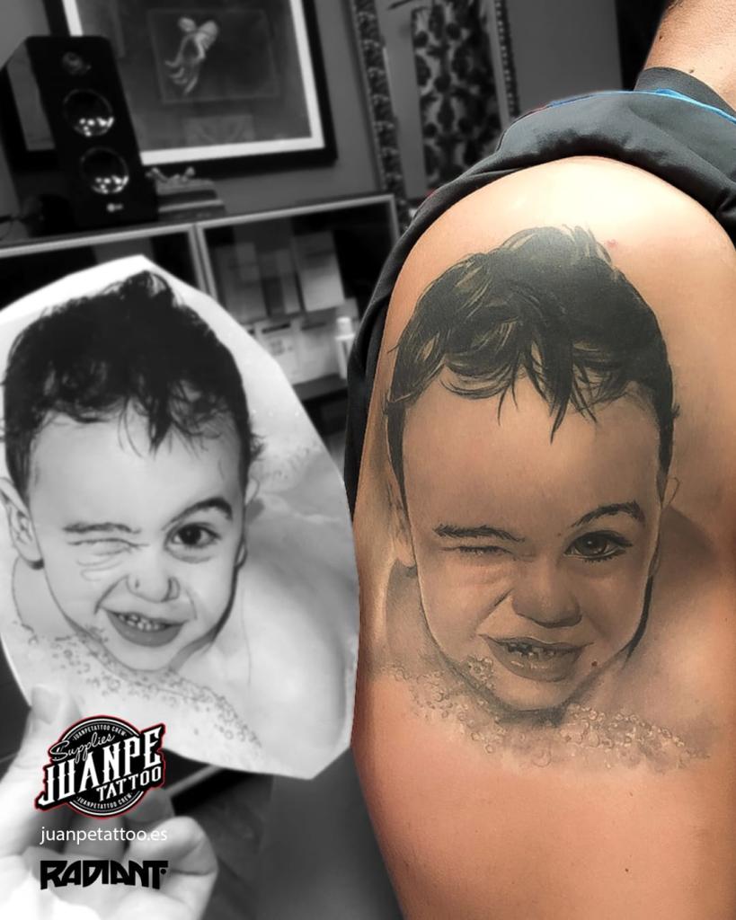 007realismo-bebe-rostro-j